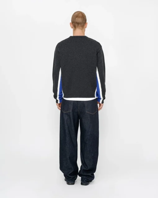 CONTRAST STRIPE CREW